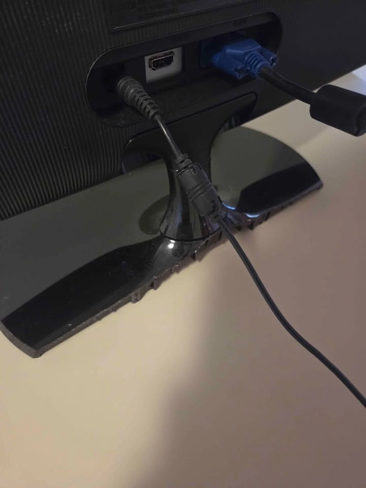 Samsung 27inch Monitor - photo 4