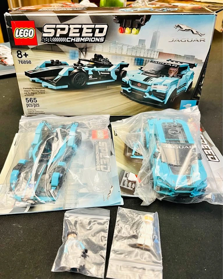 LEGO Speed Champions Jaguar Formula E (76898) Used Set
