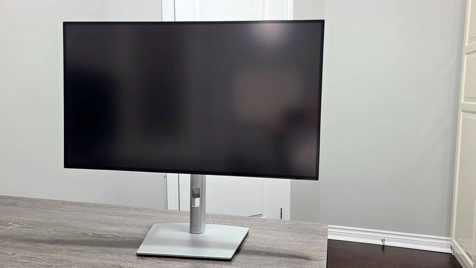 Dell UltraSharp 27-inch QHD Monitor with USB-C Hub (U2722D)