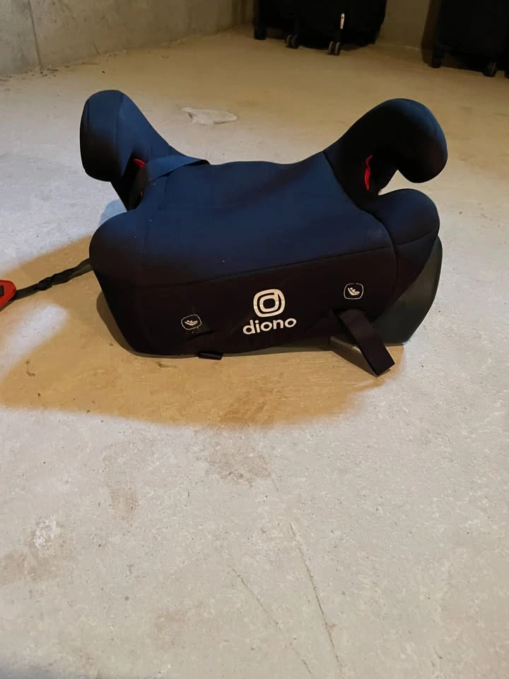 Diono Seat booster - photo 2