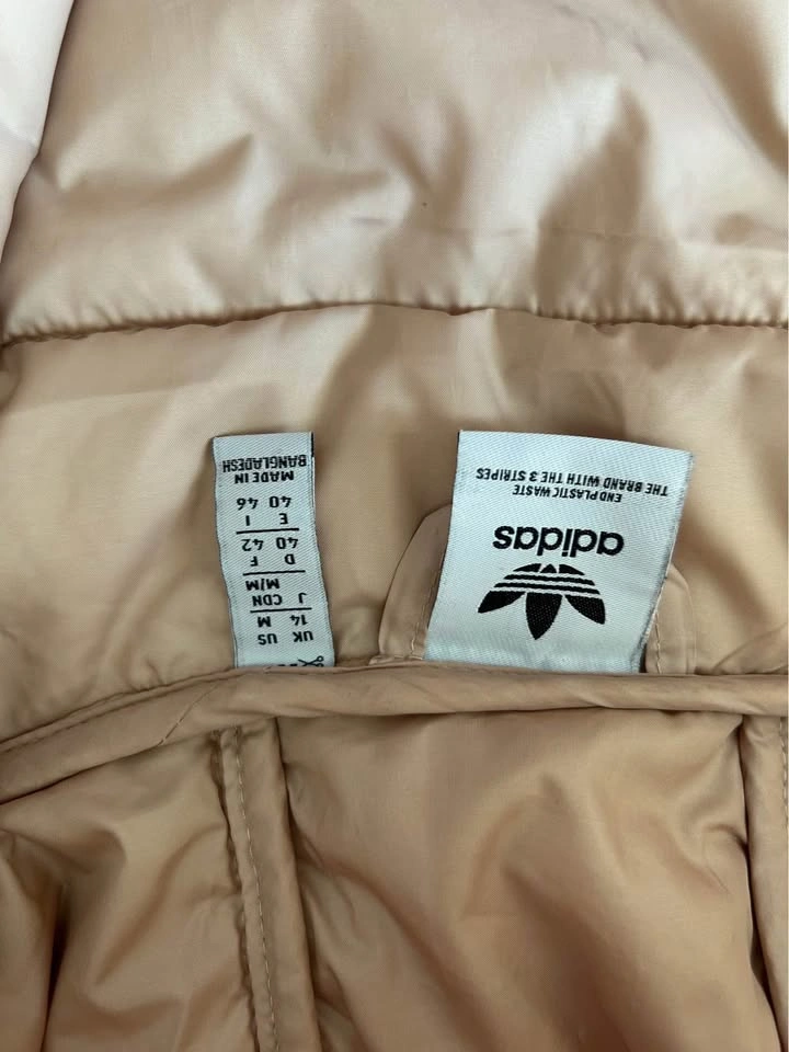 Adidas Size M - photo 2