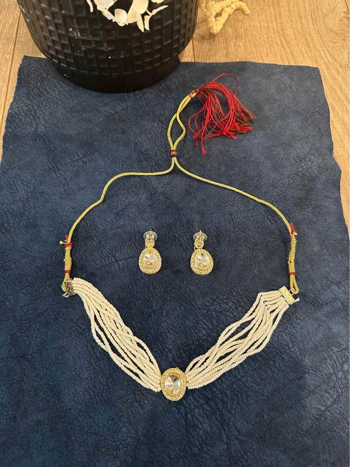 Necklace and earrings set - photo 2