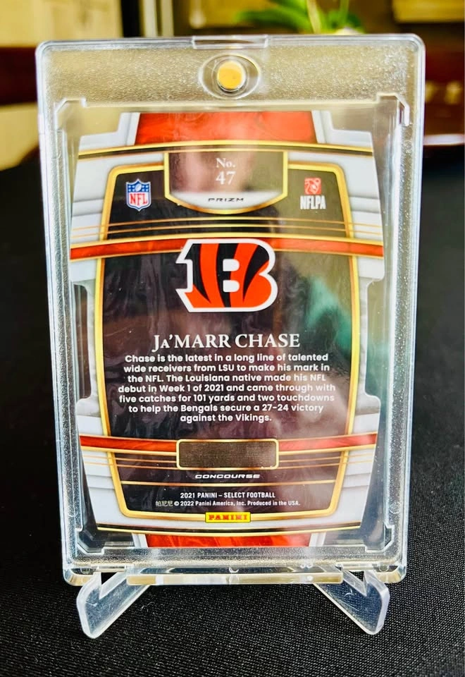 2021 Panini Select Ja’Marr Chase Rookie Diecut Prizm - photo 2