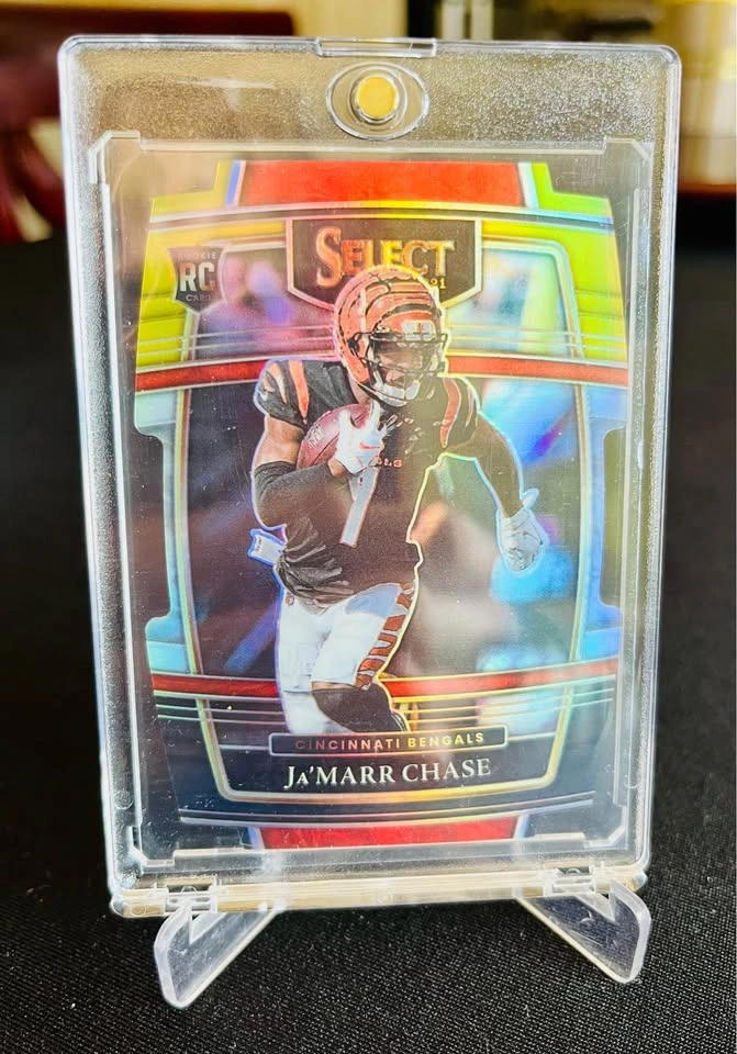 2021 Panini Select Ja’Marr Chase Rookie Diecut Prizm - photo 3