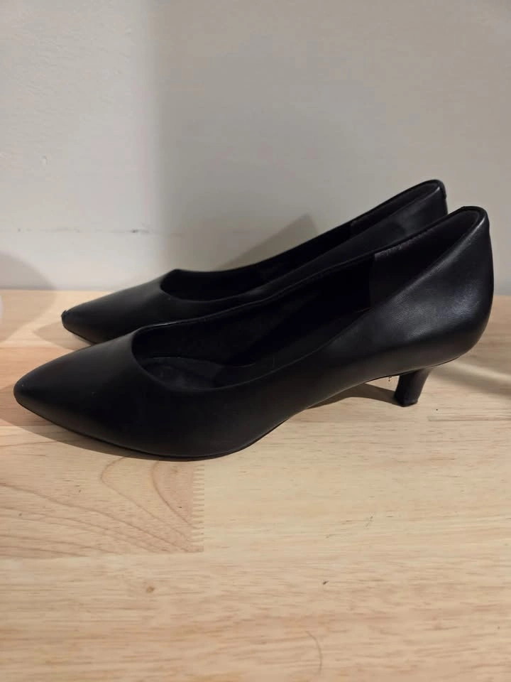 Black High Heels - photo 2