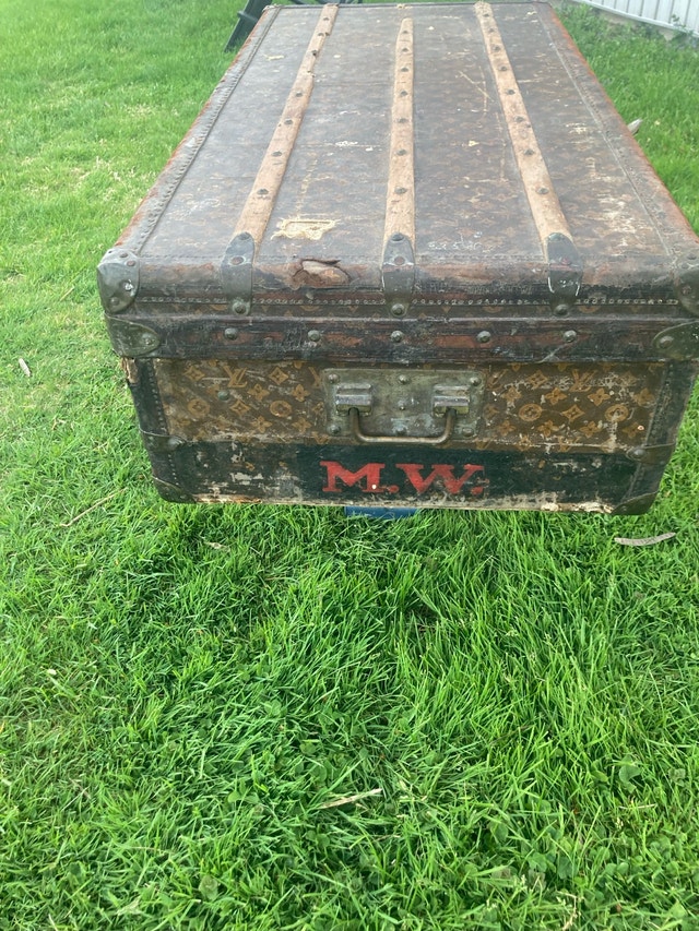 Authentic Vintage Louis Vuitton Steamer Trunk Rare Collector’s - photo 2