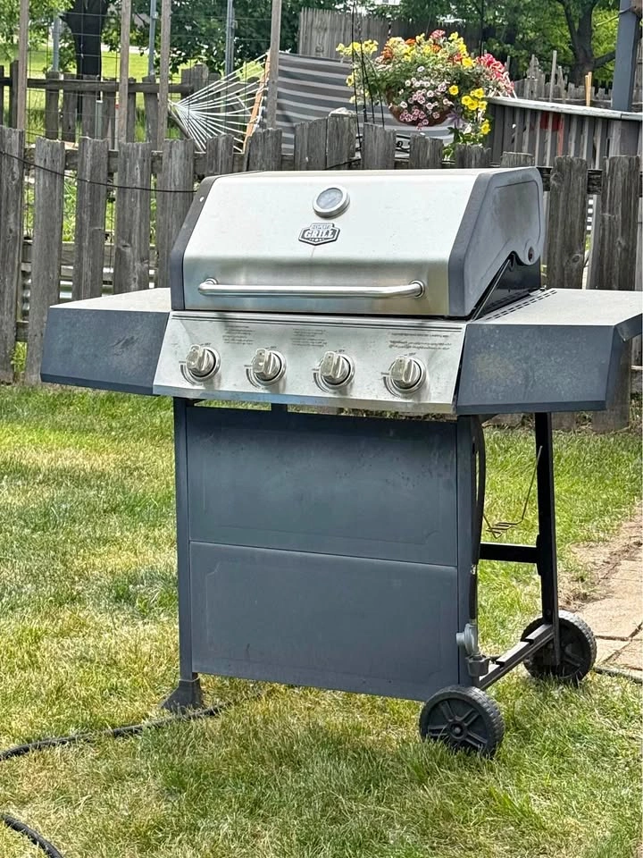 Working grill
