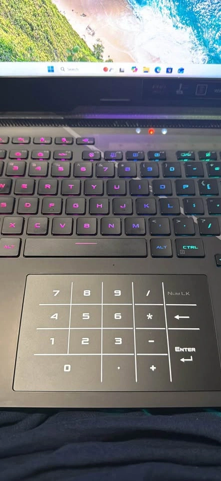 Asus ROG Strix SCAR 15 G533 - photo 2