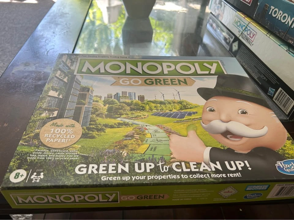 Monopoly Go Green Edition - Pieces still in OG packaging - photo 3