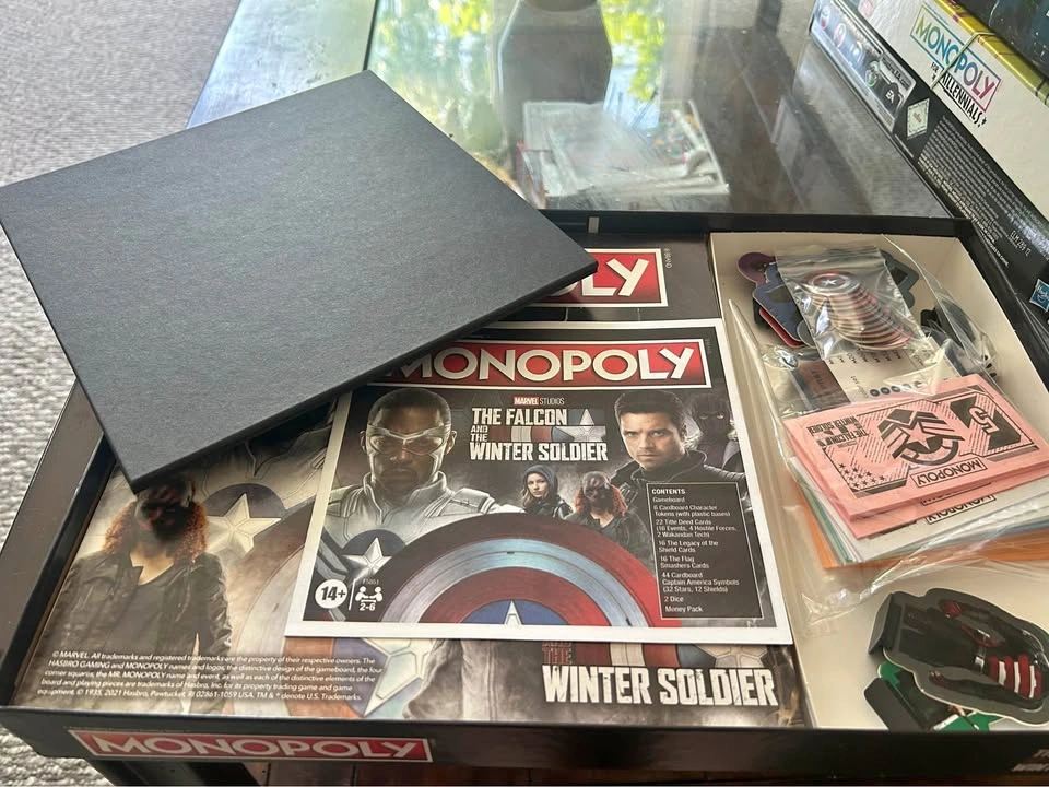Monopoly The Falcon and the Winter Soldier Edition