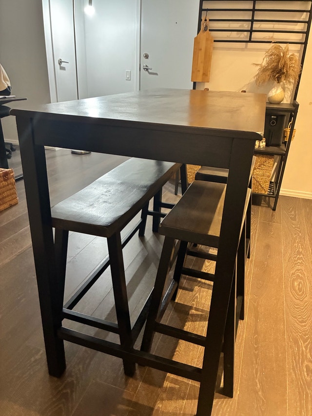 Counter Height Dining Table Set with Bench and Stools - photo 4