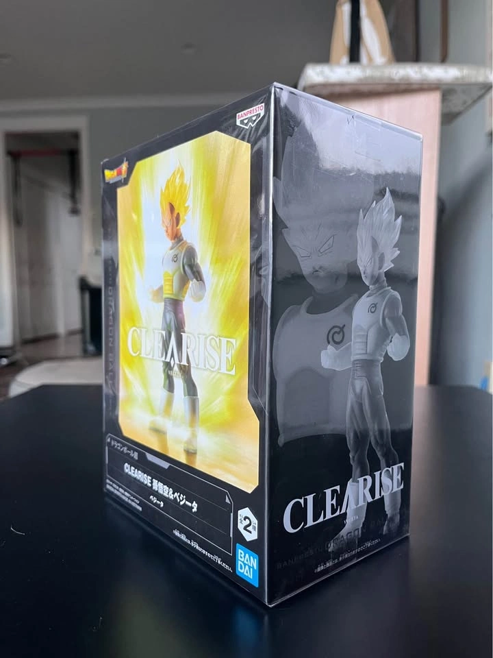 Vegeta Dragon Ball Figure (Sealed) - photo 3
