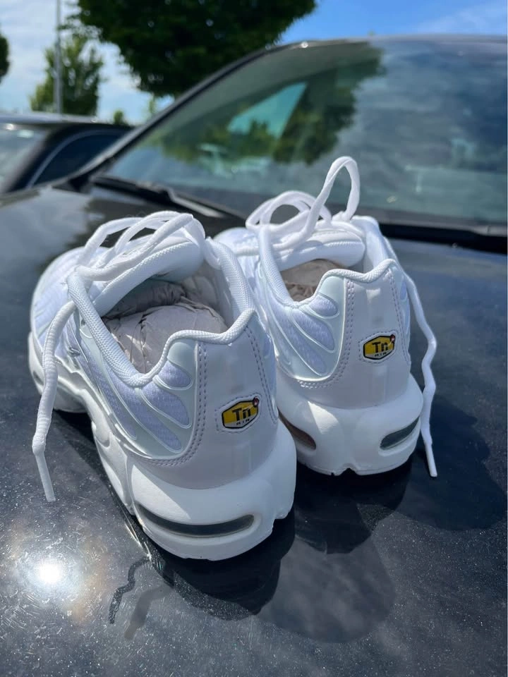 Nike Air Max PLUS (GS) (NEW✨) - photo 2