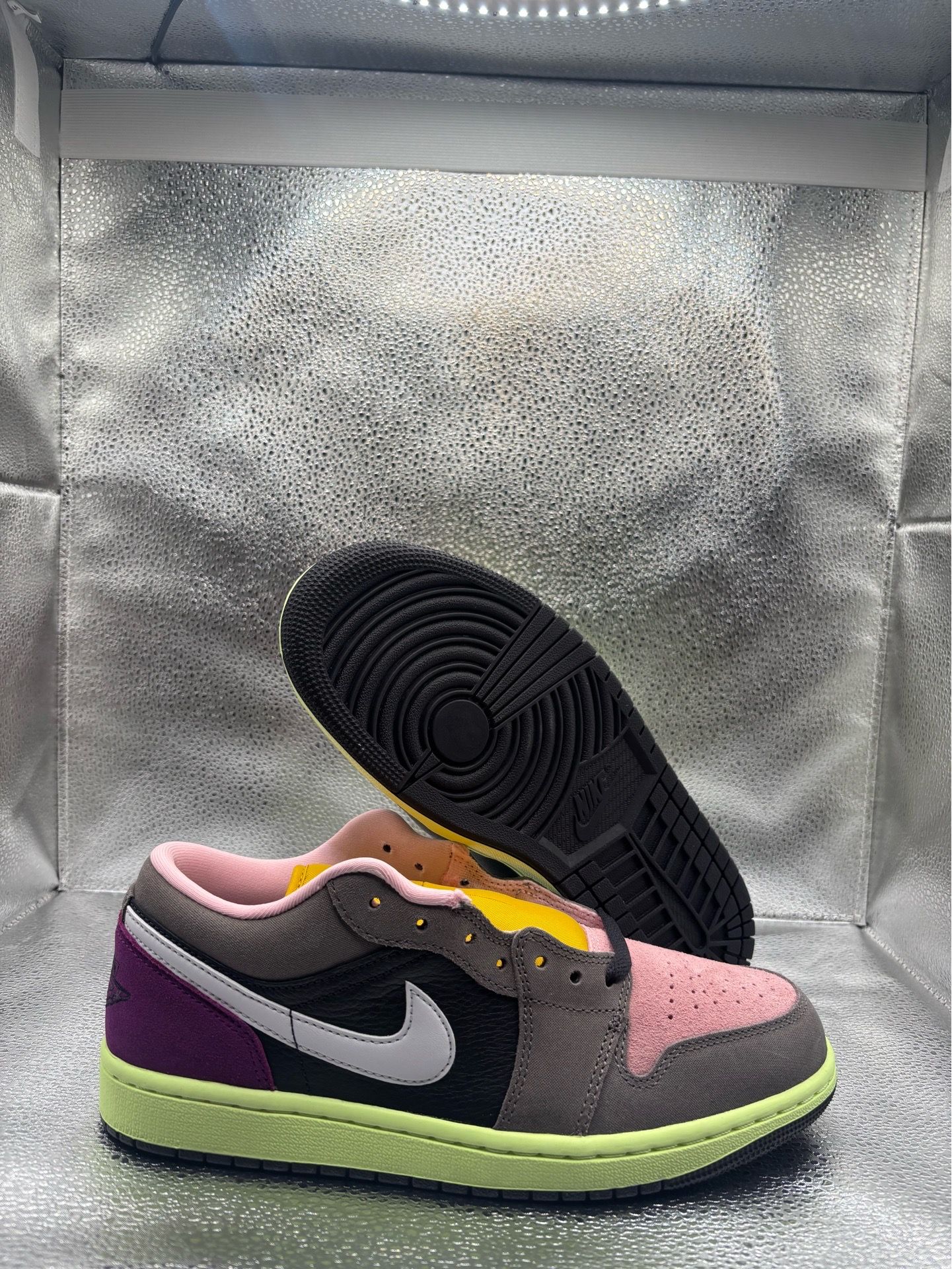 Air Jordan 1 low Tokyo bio hack