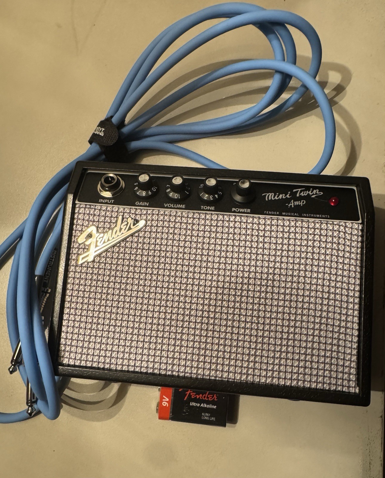 Fender Mini Twin Amp Portable Mini Guitar Combo Amplifier