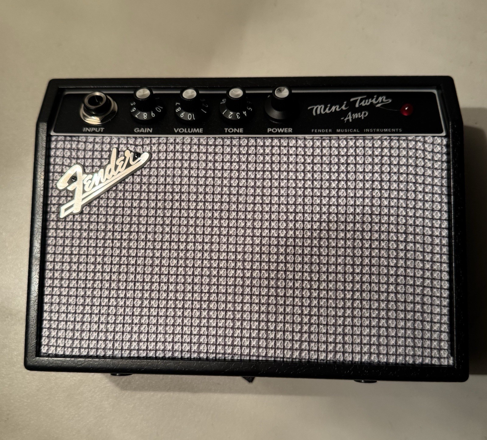 Fender Mini Twin Amp Portable Mini Guitar Combo Amplifier - photo 3