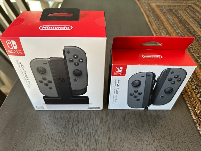 Nintendo Switch Bundle + Accessories - photo 5