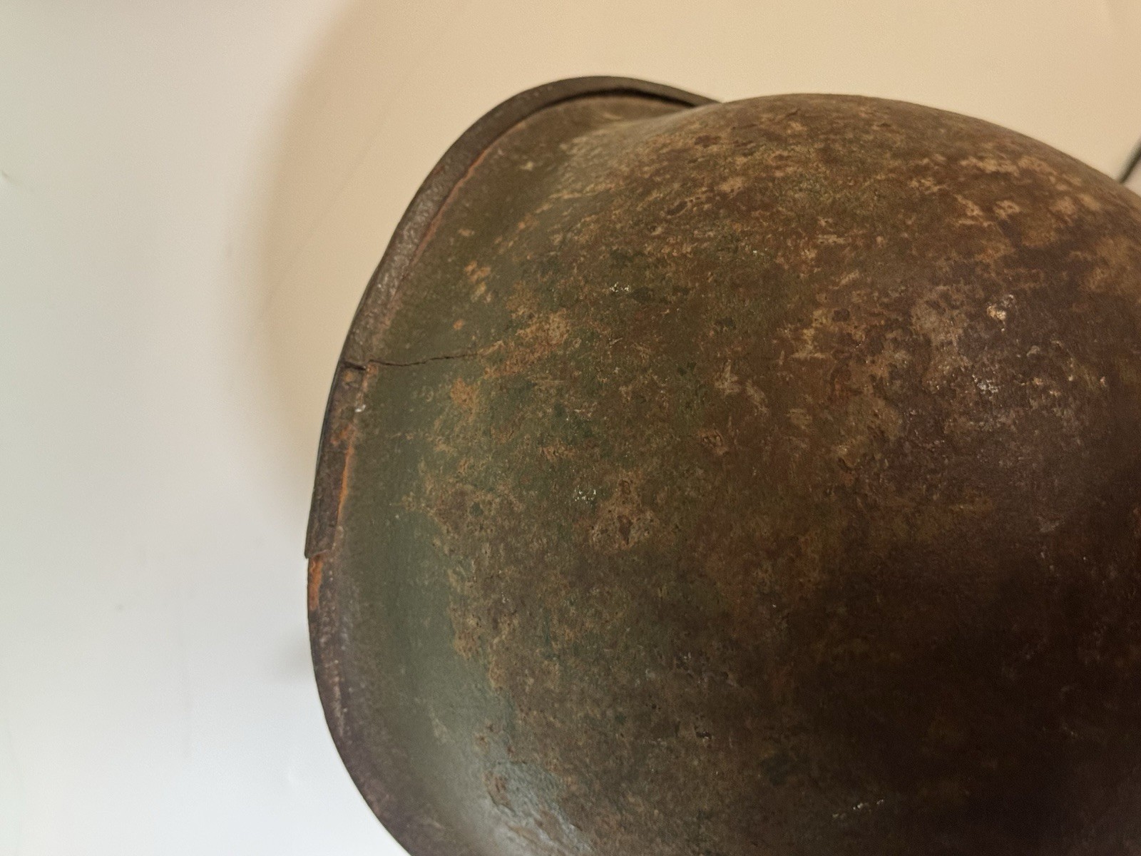 M1 helmet with lining rusty, original webbing, chinstrap - photo 5