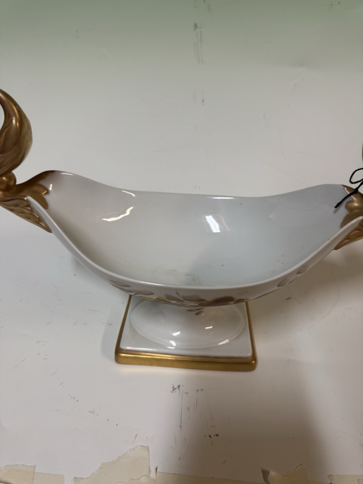 Fine Kaiser Germany Porcelain Double Handle Hand Painted Bowl - photo 2