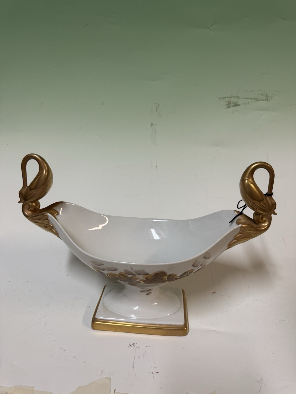 Fine Kaiser Germany Porcelain Double Handle Hand Painted Bowl - photo 5