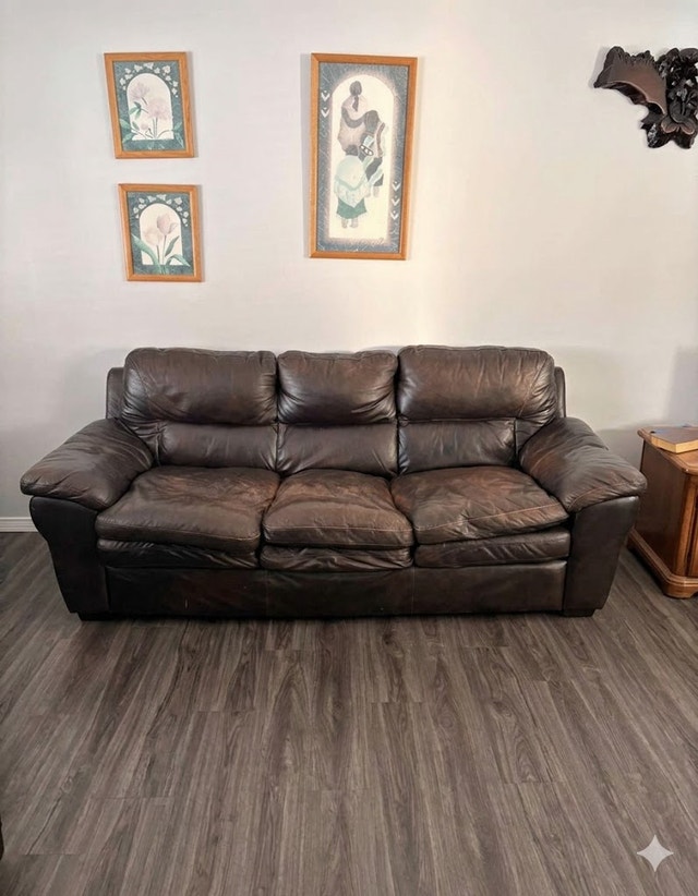 Couch (delivery)
