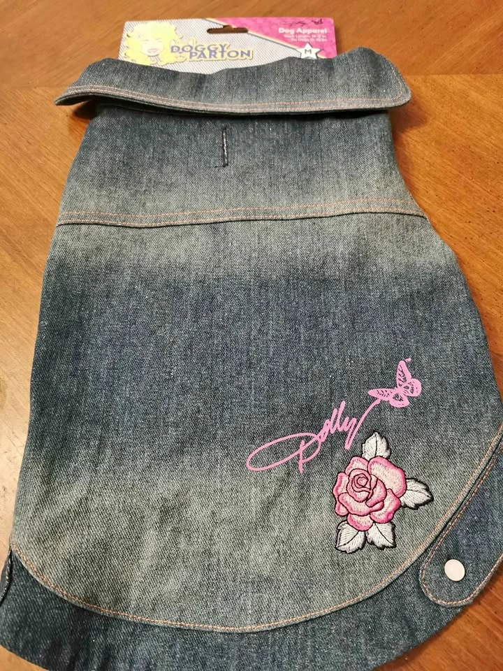 BNWT Dolly Doggy Parton Blue Denim Jacket for Dog - Medium