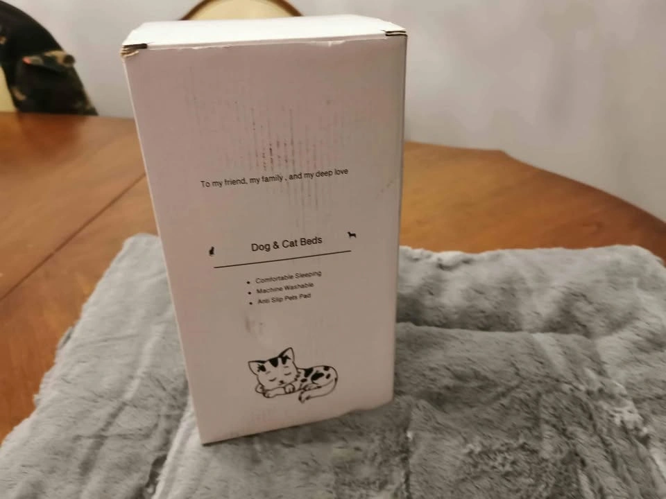 BRAND NEW COMFY BED FOR YOUR FURRY FRIEND - photo 5