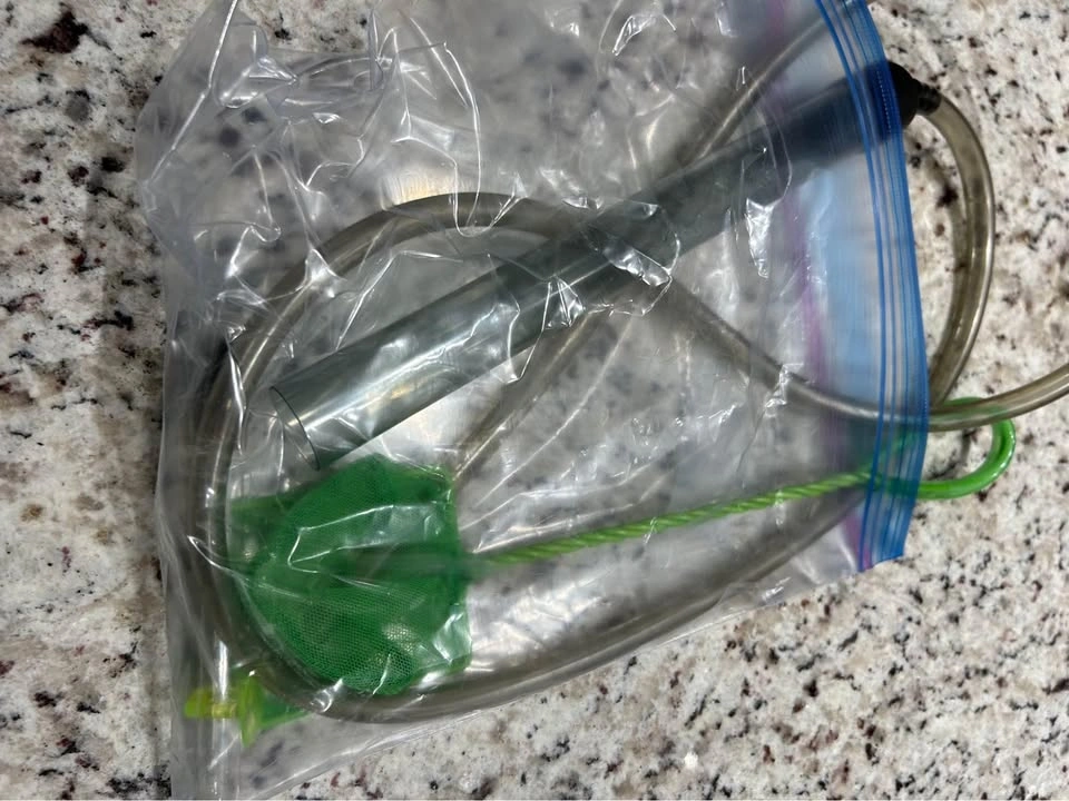 3 Gallon Half Moon Fish Tank - photo 4