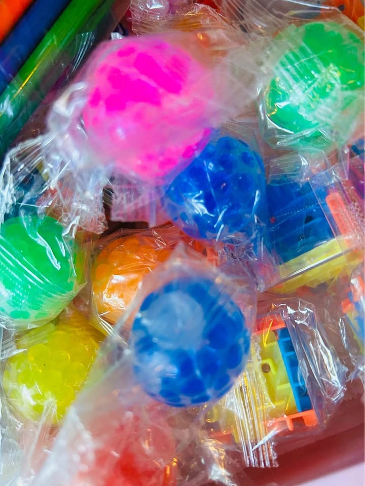 Party Favor Bag – Assorted Toys for Kids - photo 5