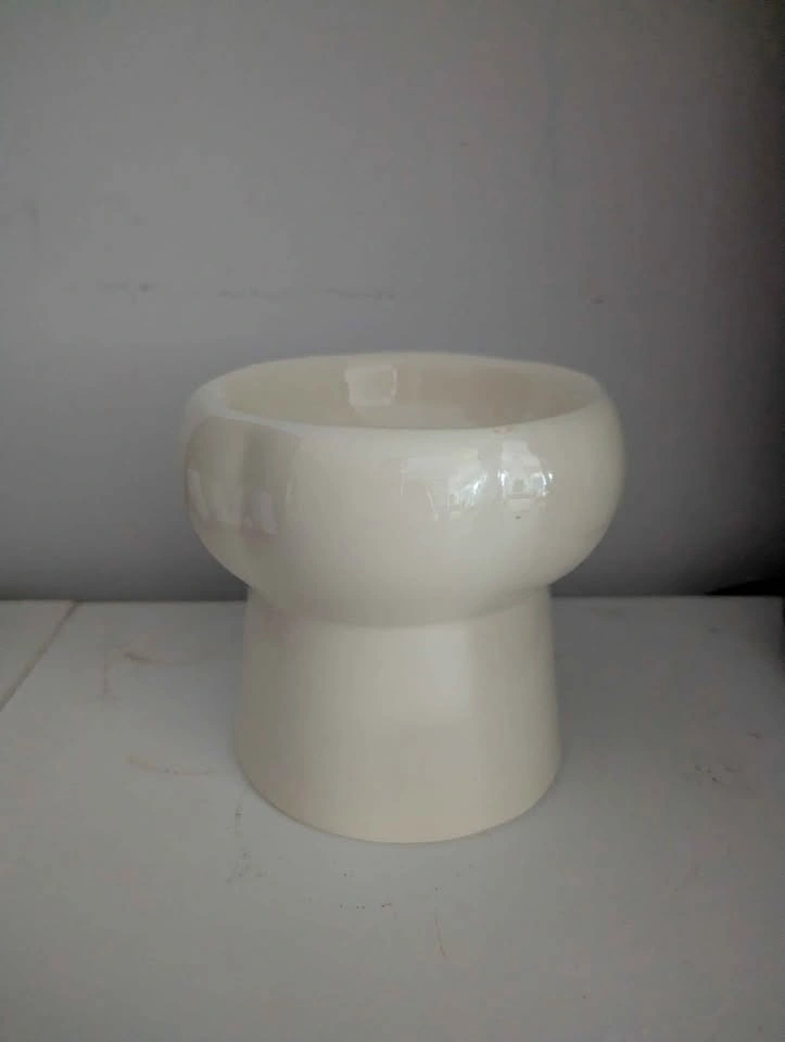 White ceramic raised pet bowl - photo 2