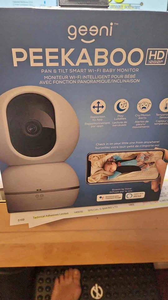 BRAND NEW IN BOX GEENI PEEKABOO BABY MONITOR FOR SALE