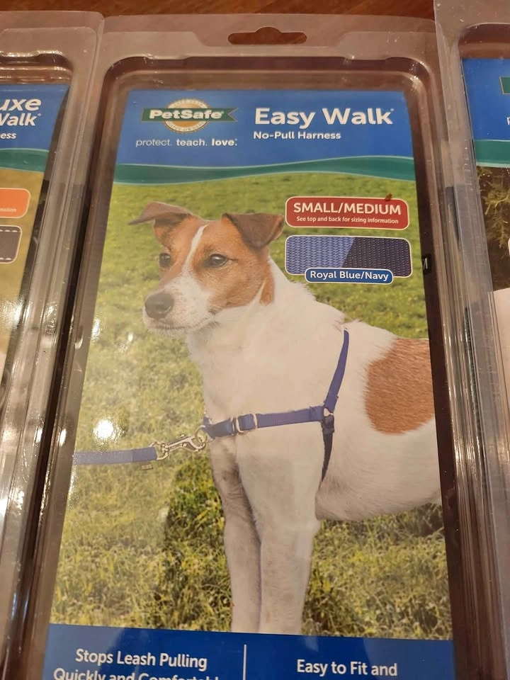BNIB PETSAFE EASY WALK NO PULL HARNESS FOR SMALL/MEDIUM DOG