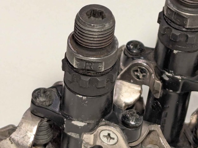 Shimano SPD clipless pedals - photo 5