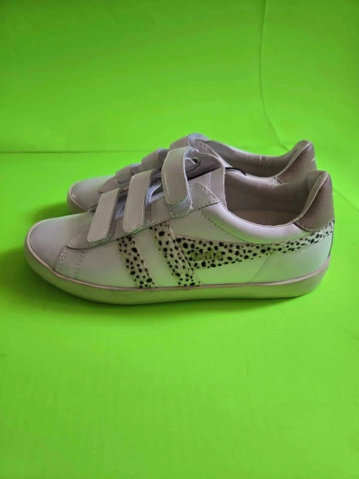 *** BRAND NEW GODA SNEAKER Size 6 *** - photo 3