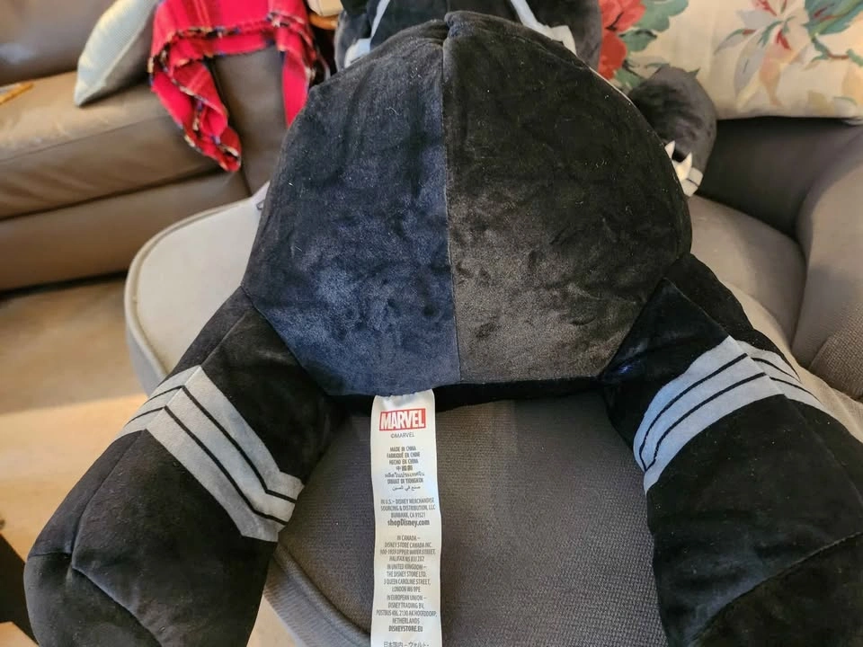 BRAND NEW WITH TAG MARVEL Black Panther Cuddleez Plush - photo 4