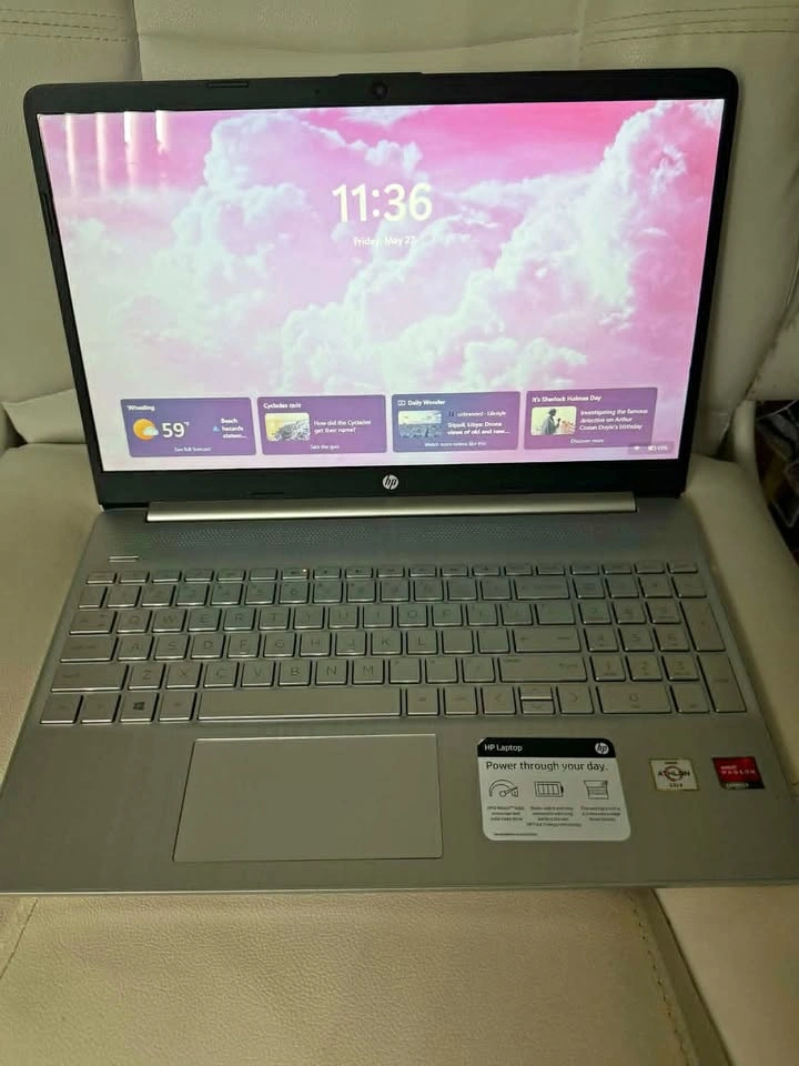 15 Inch HP laptop