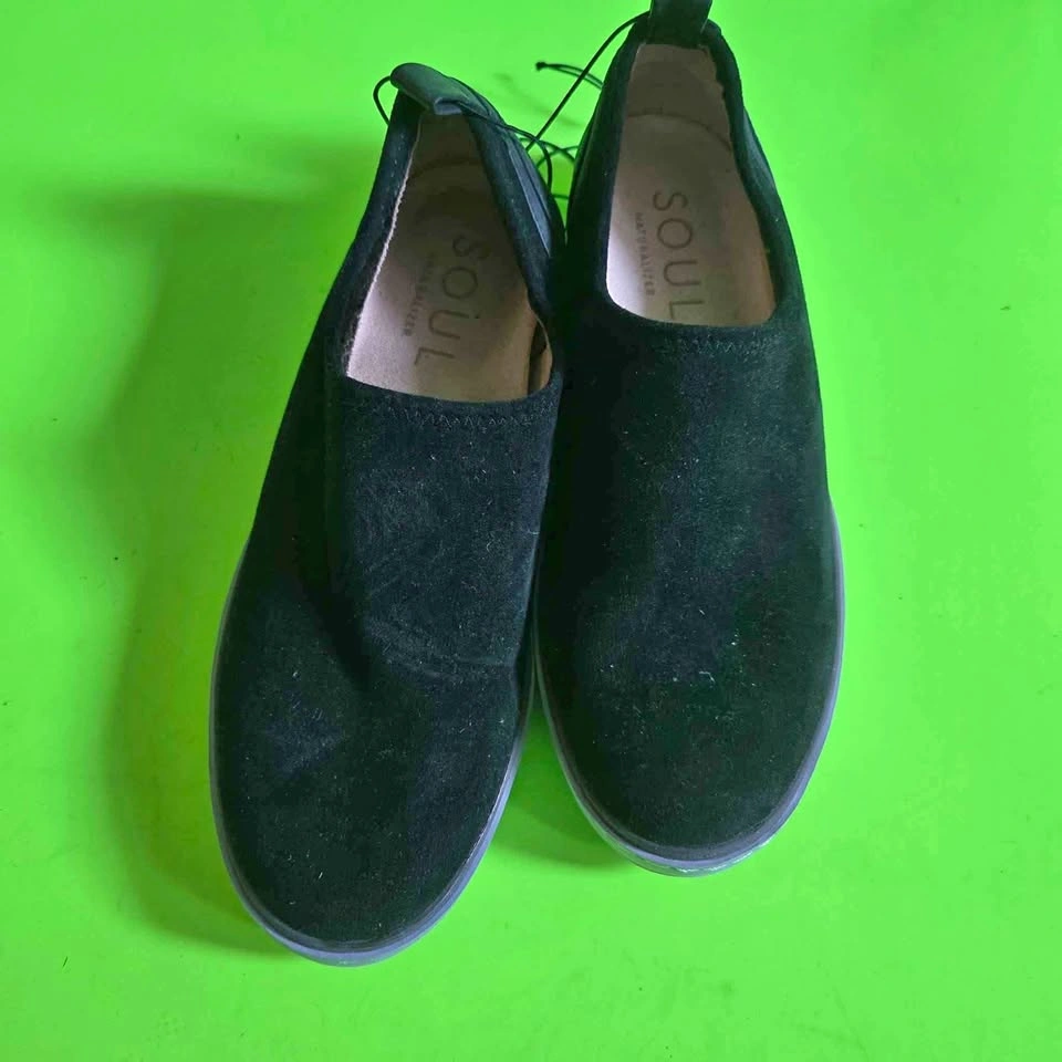 Soul Naturalizer Black Slip-On Shoes Size 6