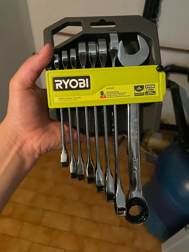 Ratcheting Wrench Set thumbnail