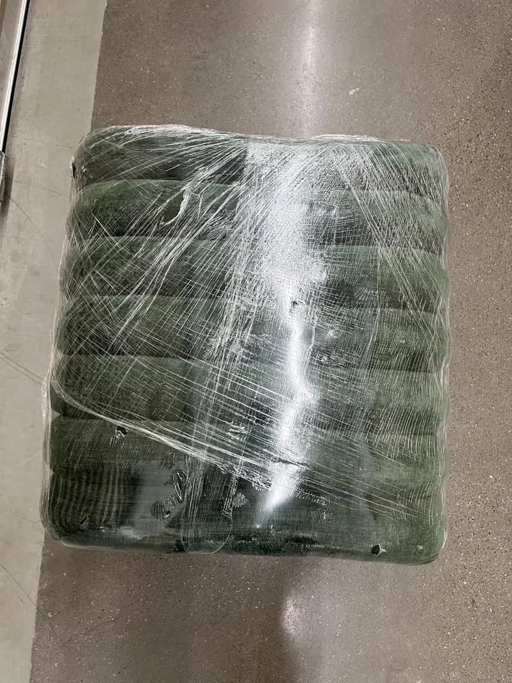 Modern Green Ottoman – Like New – Accent Stool / Condo Decor - photo 2