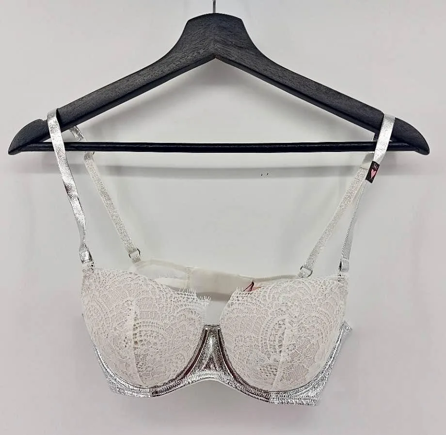 BNWT Victoria's Secret Dream Angels Lace Bra 34C thumbnail