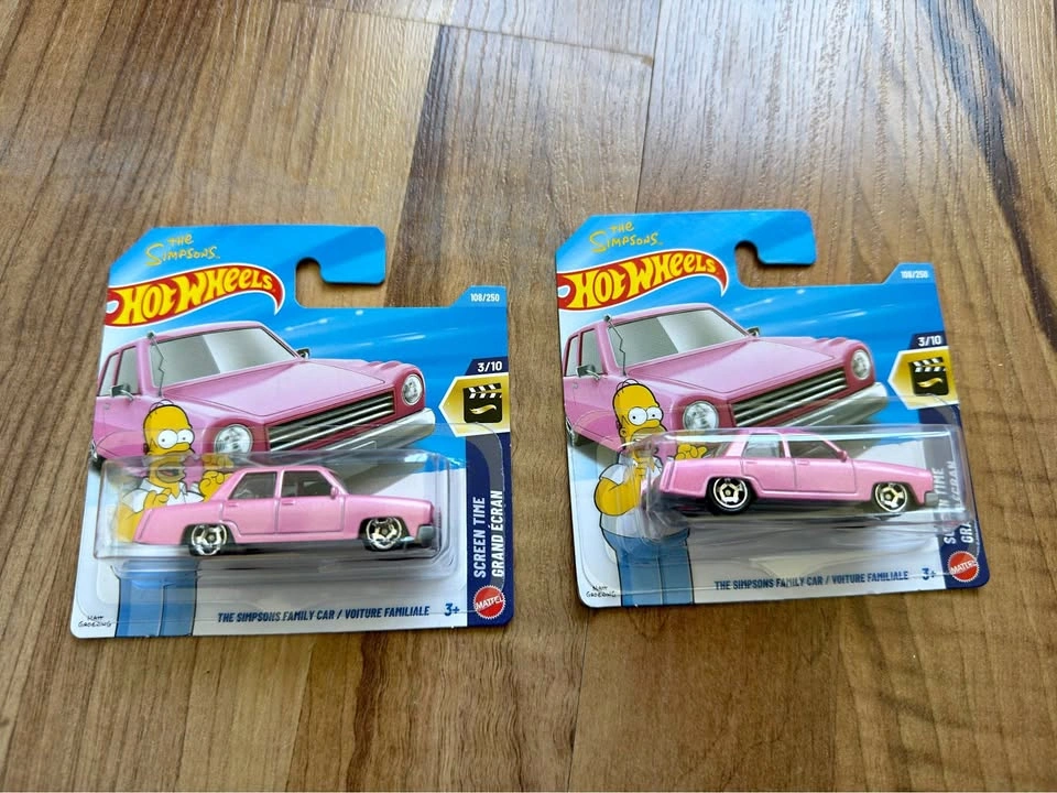Hot Wheels The Simpsons Family Car