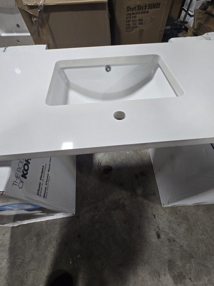 White Quartz Countertop 49 1/2 - photo 2
