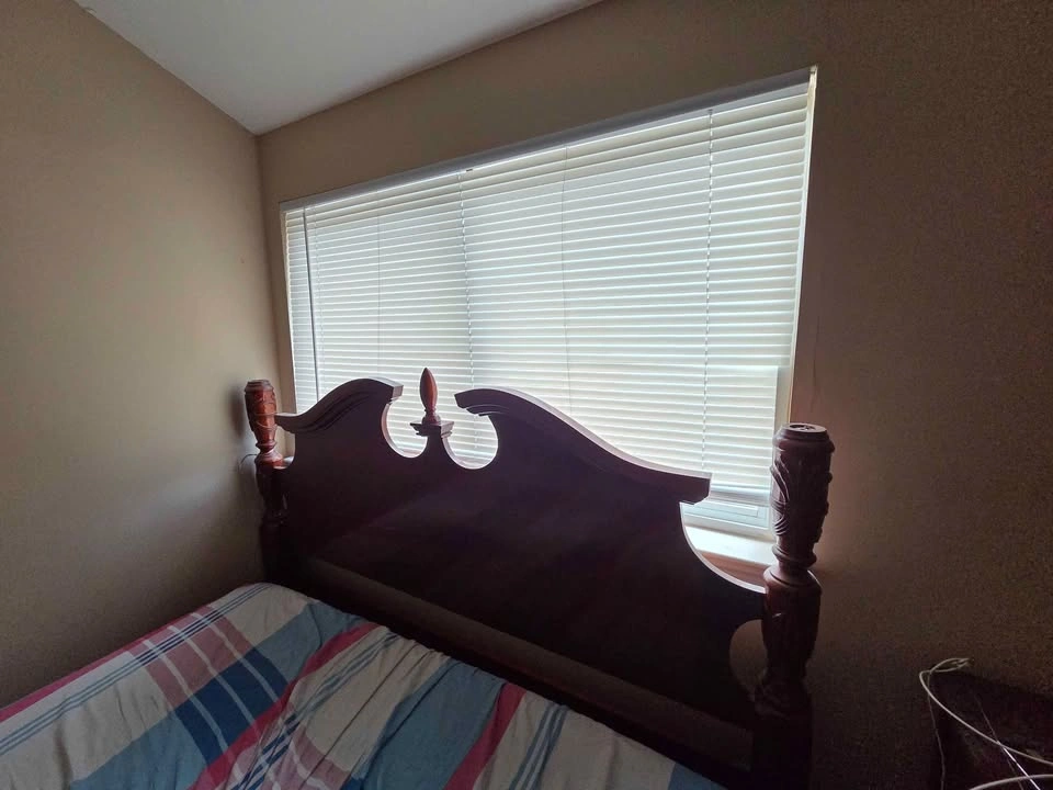 Queen Size Four Poster Wood Bed Frame - photo 3