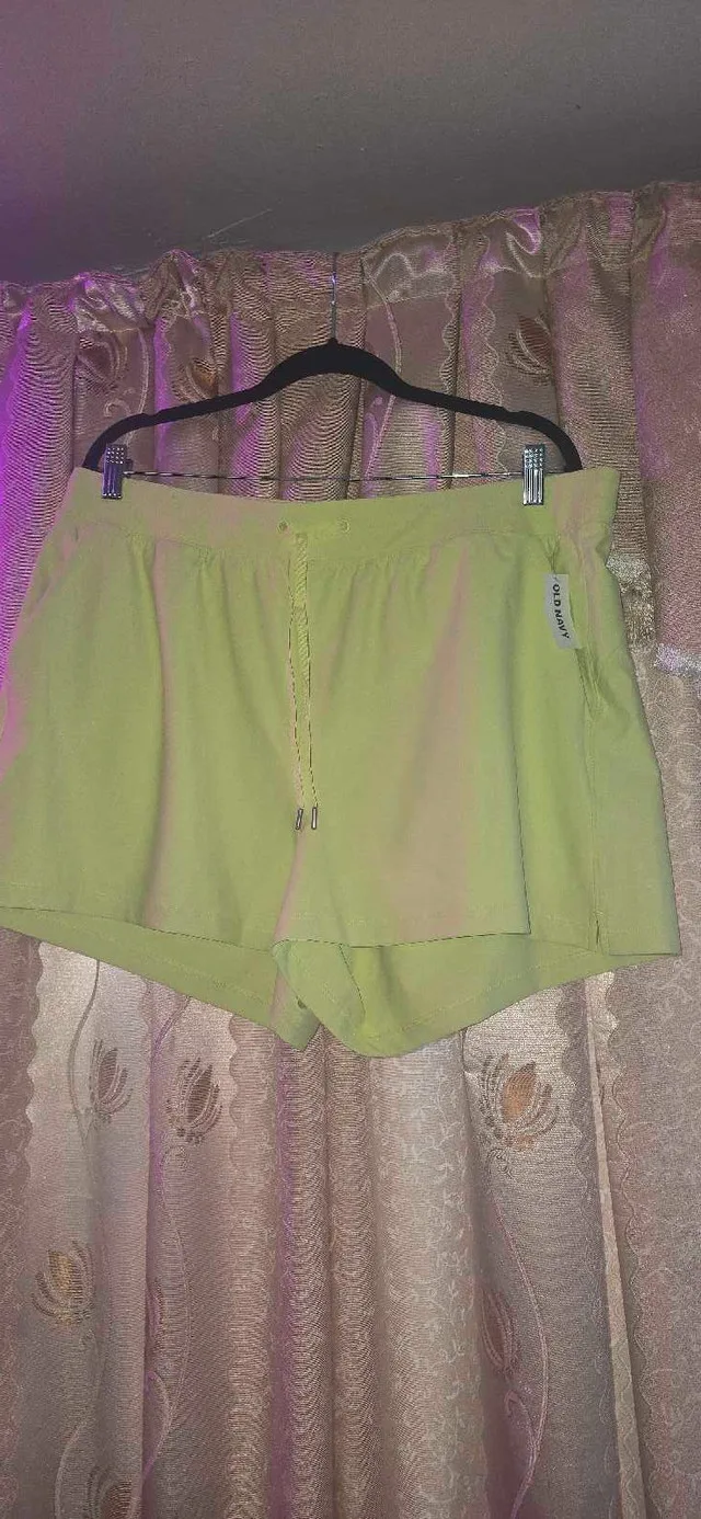 Old Navy Active Shorts sz xl