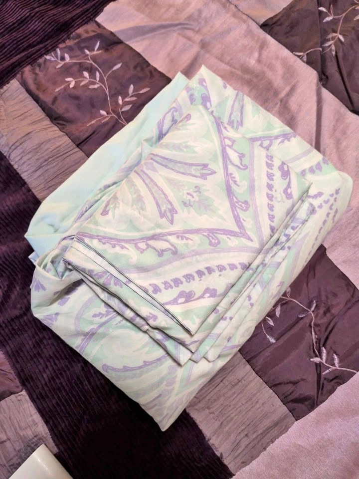 Twin Duvet Cover w/ Sham Pillowcase