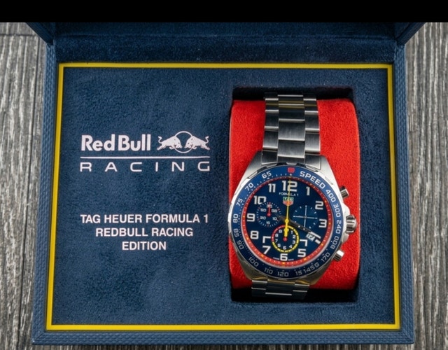 2023 Special Edition Formula 1 x Red Bull Racing Chronograph 43