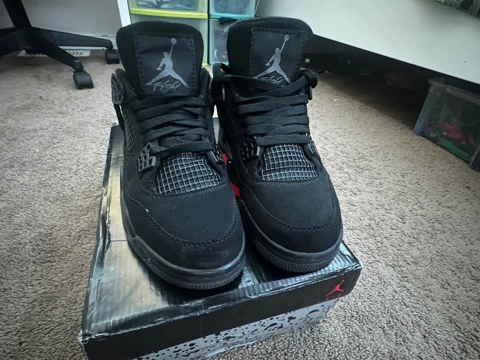 Jordan 4 Black Cats Size 7 US - photo 4