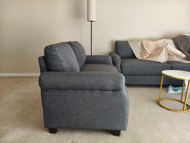 Like New - Zinus Josh Loveseat - Perfect Condition - photo 2