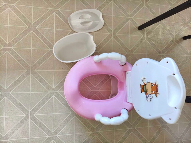 Cute Cow Potty Chair for Toddlers - Sanitized & Great Condition! - photo 2