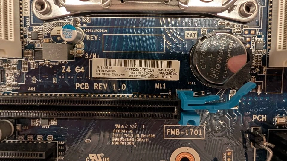 HP z4 workstation motherboard and Intel xeon w-2223 cpu - photo 3